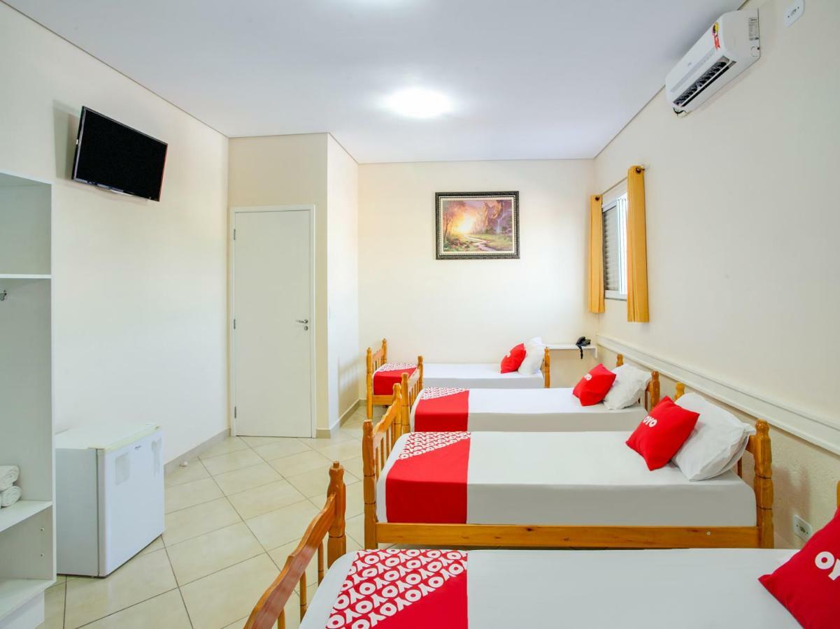 Oyo Hotel Dayse Santana de Parnaíba المظهر الخارجي الصورة
