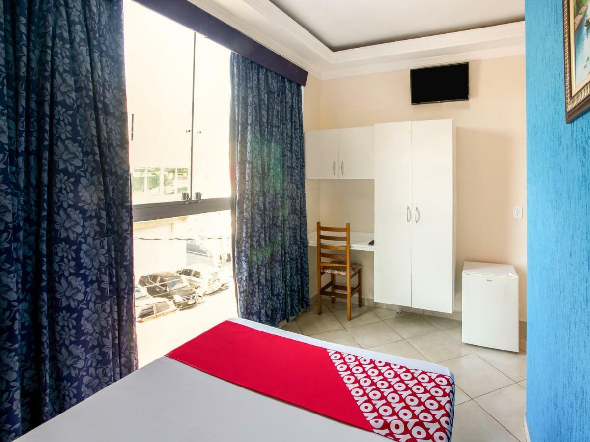 Oyo Hotel Dayse Santana de Parnaíba المظهر الخارجي الصورة
