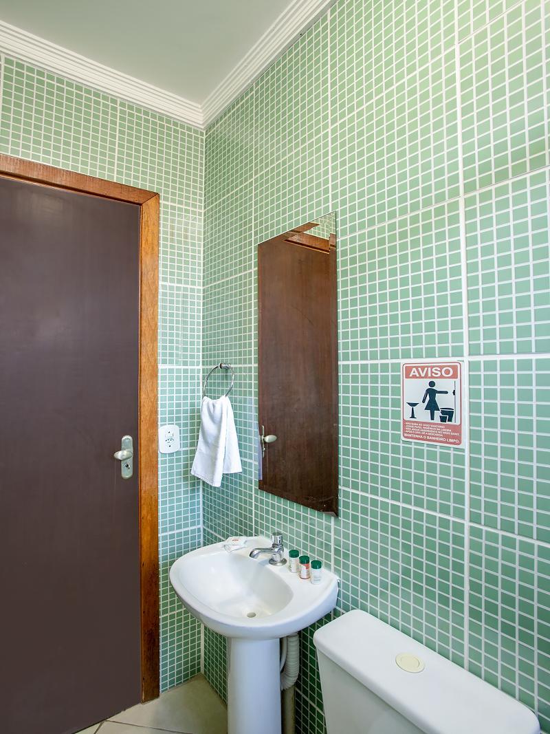 Oyo Hotel Dayse Santana de Parnaíba المظهر الخارجي الصورة